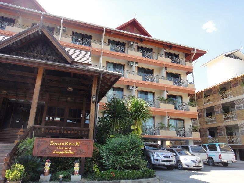 Baankhun Chiang Mai Hotel Buitenkant foto