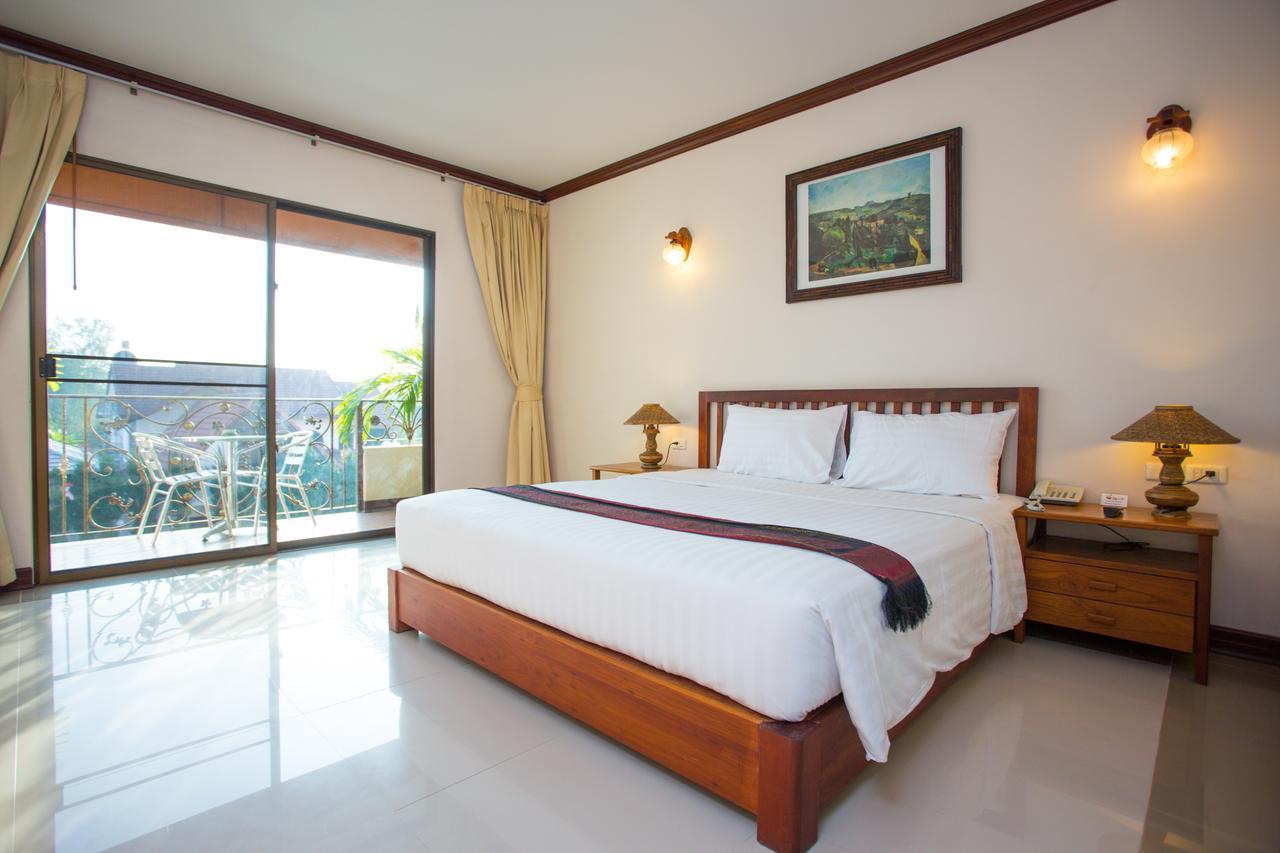 Baankhun Chiang Mai Hotel Buitenkant foto